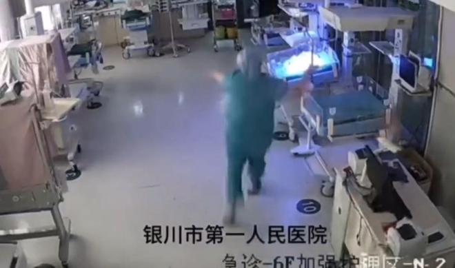 后续来了！网友表示：这嘉奖是不是低了凯发k8登录地震中高中生背起同学逃生(图14)